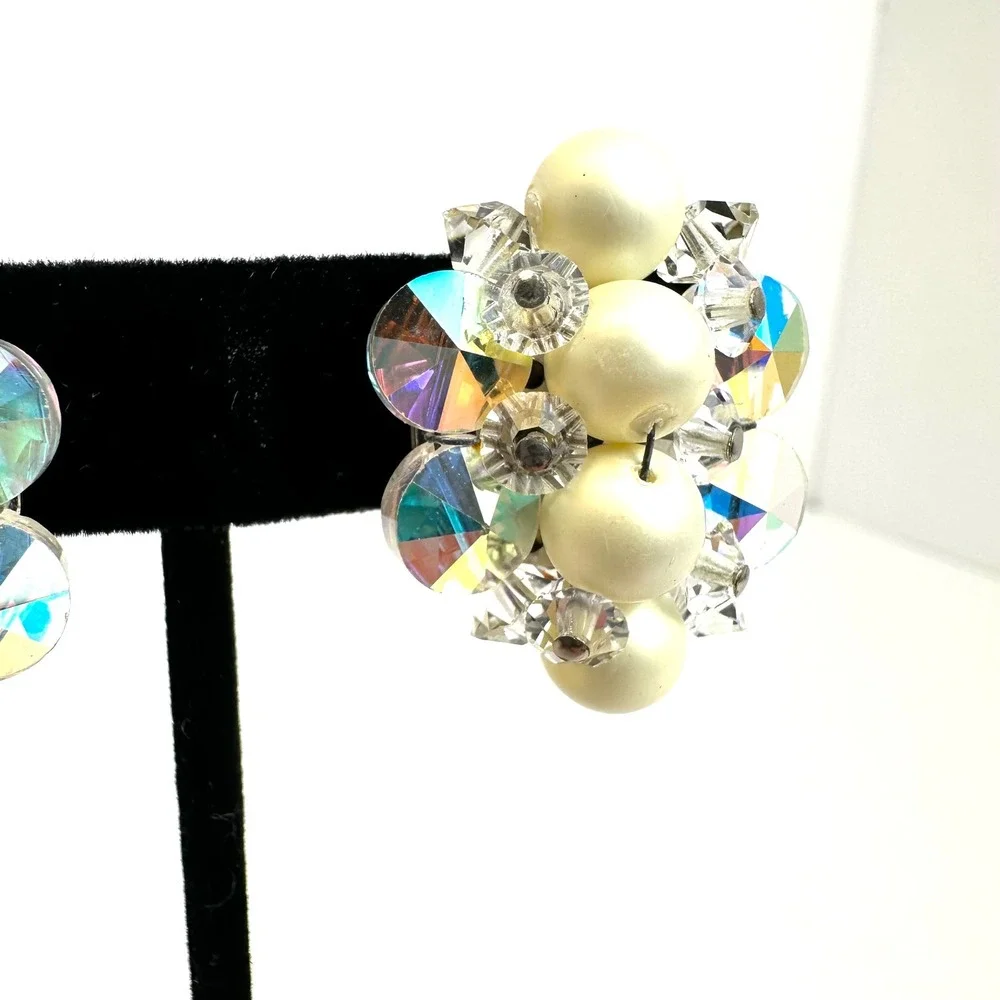 Vintage Faux Pearl Aurora‎ Borealis Crystal Cluster Clip On Earrings Silver Tone